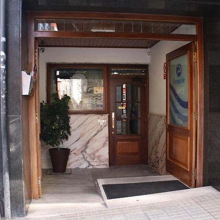 Hostal Adelia A Coruña Buitenkant foto