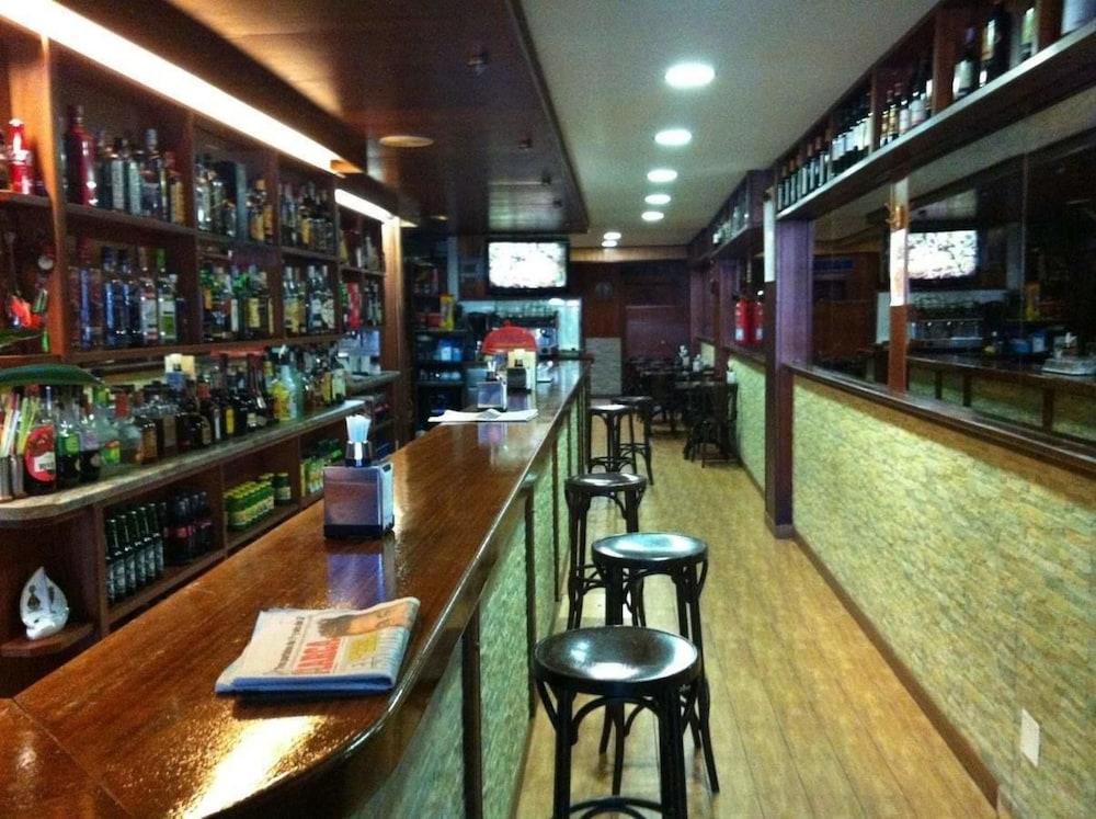 Hostal Adelia A Coruña Buitenkant foto